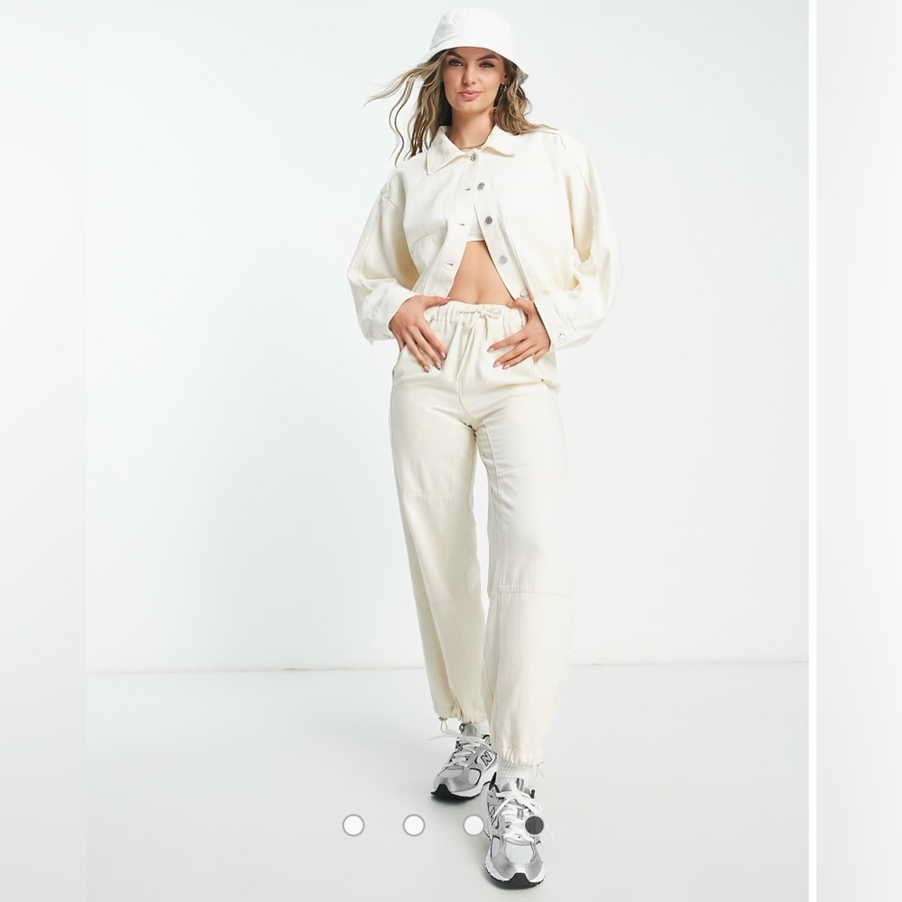 ASOS/Weekday Frayed Edge Cream Oversized Cropped Jean Jacket